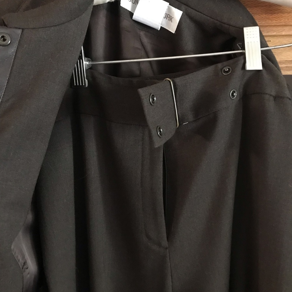 Pant suit